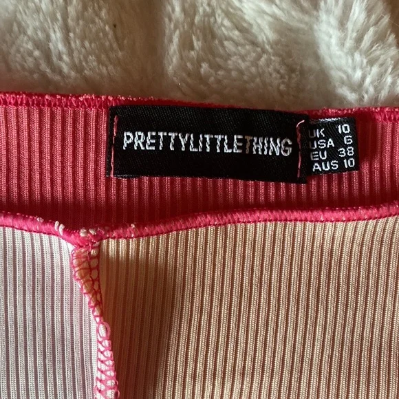 Pretty Little Thing Dress - Picture 3 of 3